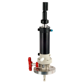 CPA474 retractable assembly is designed for harsh chemical applications.