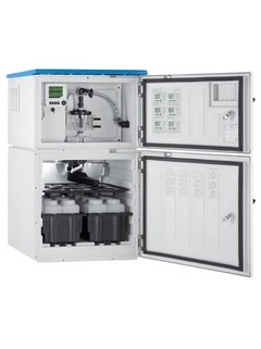 Interno Liquistation CSF48, compartimento de amostras isolado e refrigeração com ventilação forçada