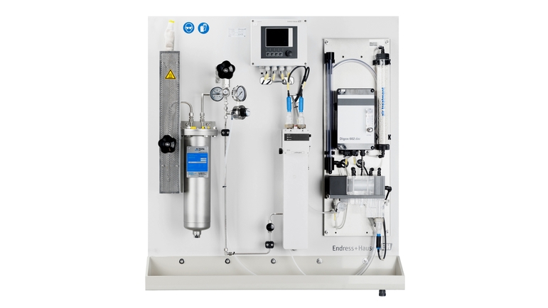 Sistemas de análise de vapor e água da Endress+Hauser