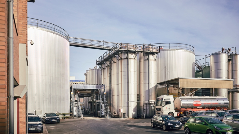 Tanques de produção na Indústria de Alimentos e Bebidas