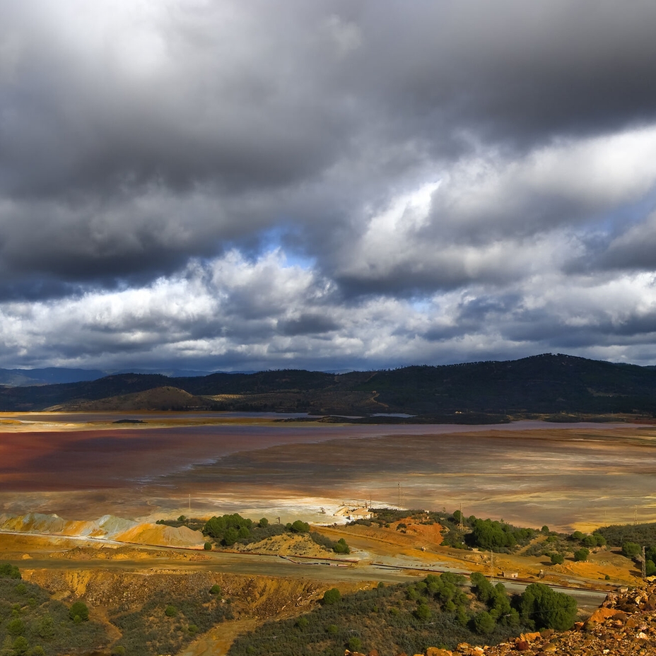 As barragens de rejeitos de mineração devem ser monitoradas adequadamente para garantir segurança e conformidade