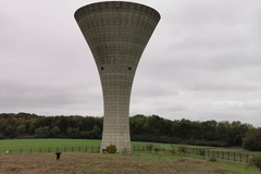 Torre de água na França